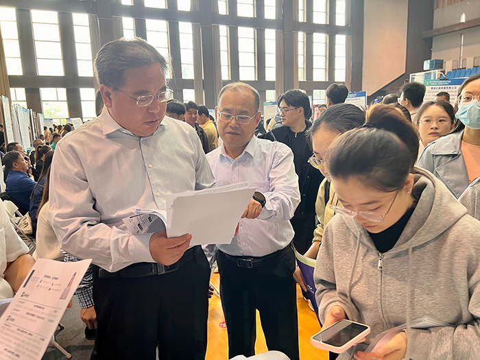 1727160332170050591.jpg 2.jpg